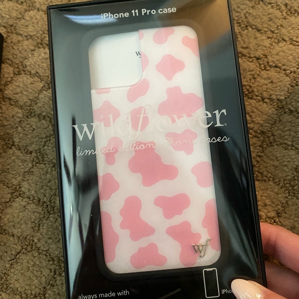 Wildflower iPhone 11 Pro case